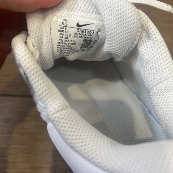 NikeCourt Air Zoom Vapor Pro 2 Women's Hard Court Shoes Sz 8.5 - Picture 2 of 7